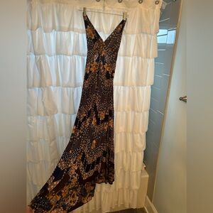 O’Neil tie around neck maxi